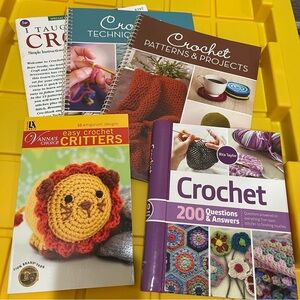 Set of 5 Crochet Books Bundle
